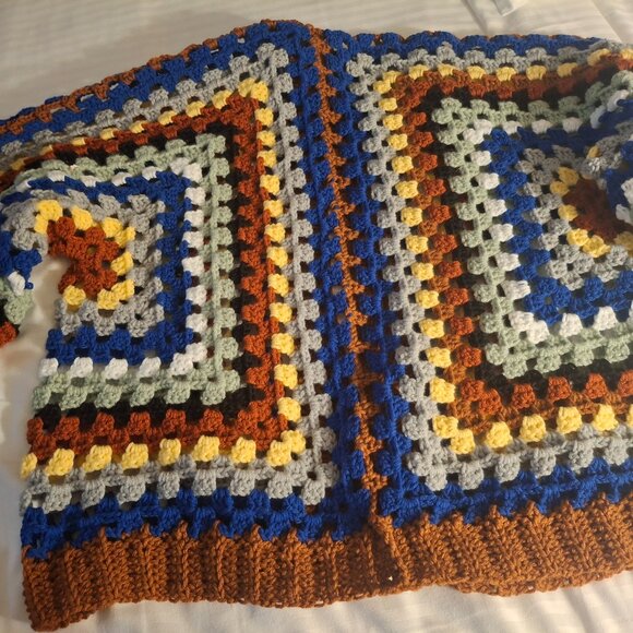 Handmade Colorful Hexagon Cardigan - Picture 4 of 4